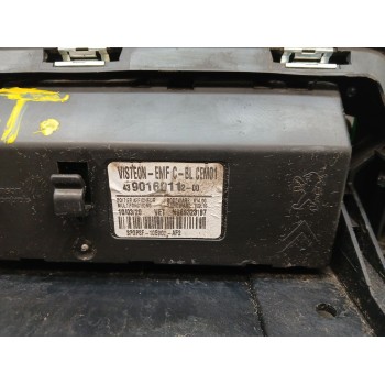 Recambio de sistema audio / radio cd para peugeot rifter access standard referencia OEM IAM 439016011  