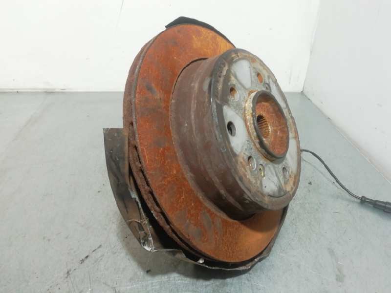 Recambio de mangueta trasera derecha para ssangyong rodius xdi premium referencia OEM IAM 4593221000 5 TORNILLOS ABS