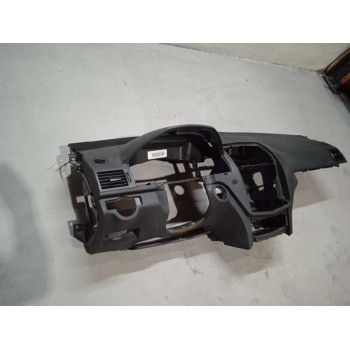 Recambio de salpicadero para mercedes-benz clase c (w204) berlina c 220 cdi (204.008) referencia OEM IAM A2046803787  