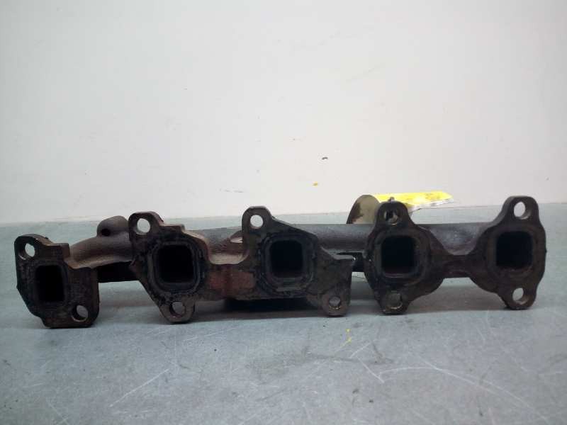 Recambio de colector escape para opel corsa c corsavan referencia OEM IAM 73501340  