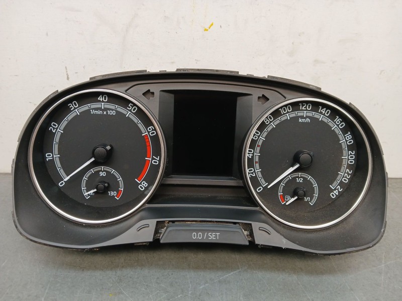 Recambio de cuadro instrumentos para skoda fabia 1.0 mpi referencia OEM IAM A2C18524600  6V0920740D