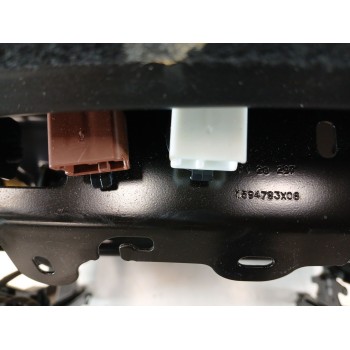 Recambio de asiento delantero izquierdo para renault kadjar (ha_, hl_) 1.3 tce 140 referencia OEM IAM 1594783X08  