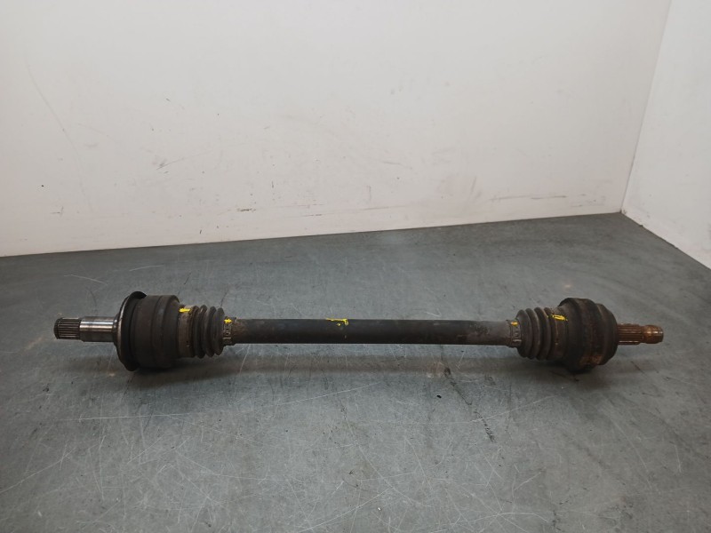 Recambio de transmision trasera derecha para mercedes-benz clase c w205 c200 bluetec referencia OEM IAM A2053502009  