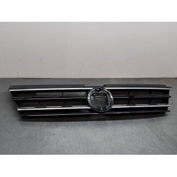 REJILLA DELANTERA 5NA853653A VW50700 VW50400
