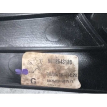 Recambio de elevalunas trasero izquierdo para peugeot 5008 gt referencia OEM IAM 9812643180 6 PINES 9811794480