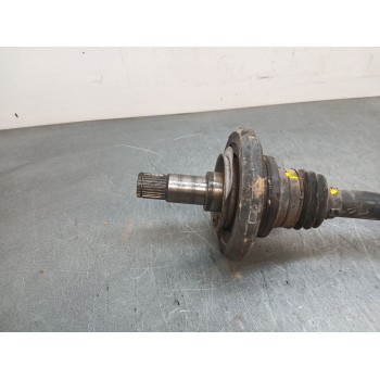 Recambio de transmision trasera izquierda para mercedes-benz clase c w205 c200 bluetec referencia OEM IAM A2053502409  