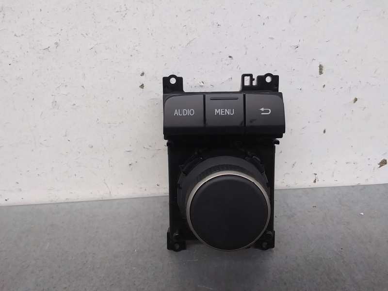 Recambio de mando multifuncion para lexus is 300h referencia OEM IAM 8478053100  