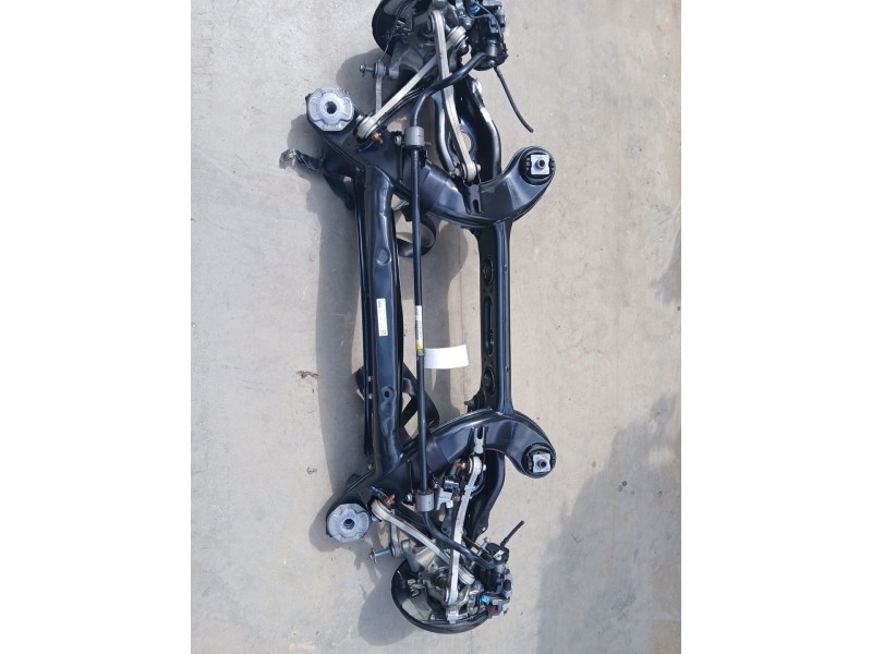 Recambio de puente trasero para mercedes-benz clase c w205 c200 bluetec referencia OEM IAM 2053508009  