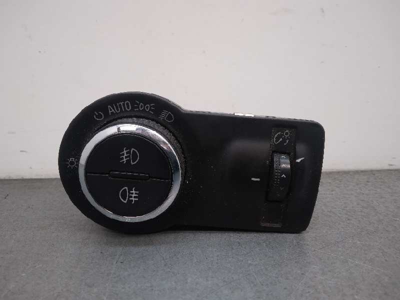 Recambio de mando luces para opel insignia berlina sport 4x4 referencia OEM IAM 13268707  