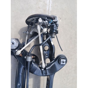 Recambio de puente trasero para mercedes-benz clase c w205 c200 bluetec referencia OEM IAM 2053508009  