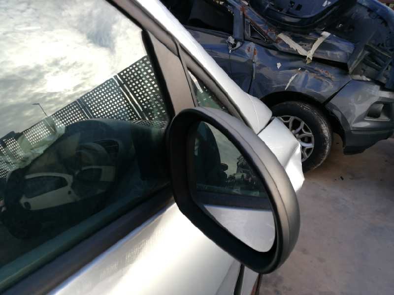 Recambio de retrovisor derecho para seat toledo (5p2) sport referencia OEM IAM   5 CABLES