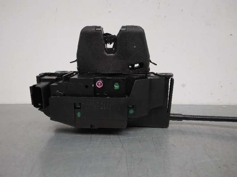 Recambio de cerradura maletero / porton para peugeot 5008 gt referencia OEM IAM 9687148480 4 PINES 