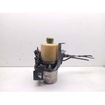 Recambio de bomba direccion para seat ibiza iii (6l1) 1.9 sdi referencia OEM IAM 6q0423156m trw 