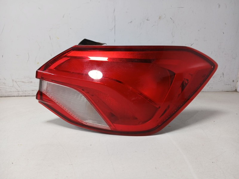 Recambio de piloto trasero derecho para ford focus iv (hn) 1.0 ecoboost referencia OEM IAM   