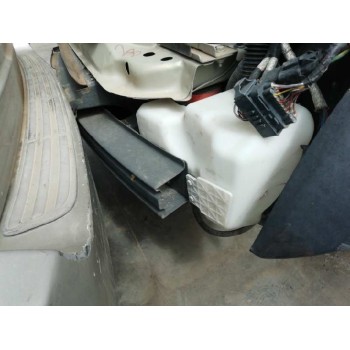 Recambio de refuerzo paragolpes delantero para land rover discovery v6 td s referencia OEM IAM   