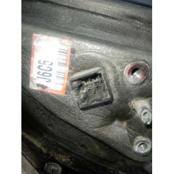 Recambio de retrovisor derecho para kia carens 2.0 crdi ex monovolumen referencia OEM IAM   