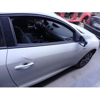 PUERTA DELANTERA DERECHA 