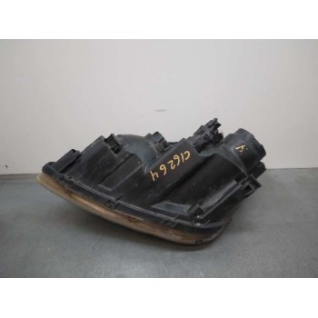 Recambio de faro derecho para kia carens (un) 2.0 crdi referencia OEM IAM 921021D020 FALTA TAPA 