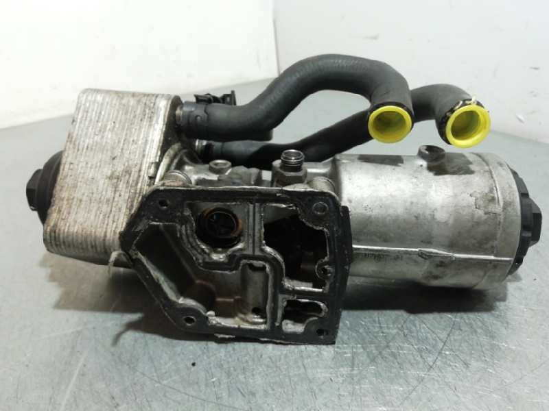Recambio de soporte filtro aceite para volkswagen passat berlina (3c2) 2.0 tdi referencia OEM IAM 045115389J  