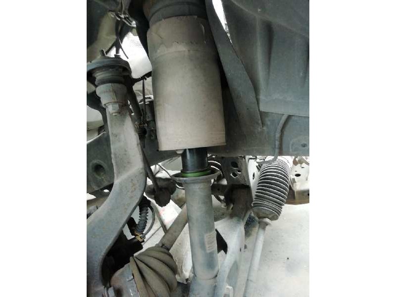 Recambio de amortiguador delantero derecho para land rover discovery v6 td s referencia OEM IAM 22214641 SUSPENSION NEUMATICA 