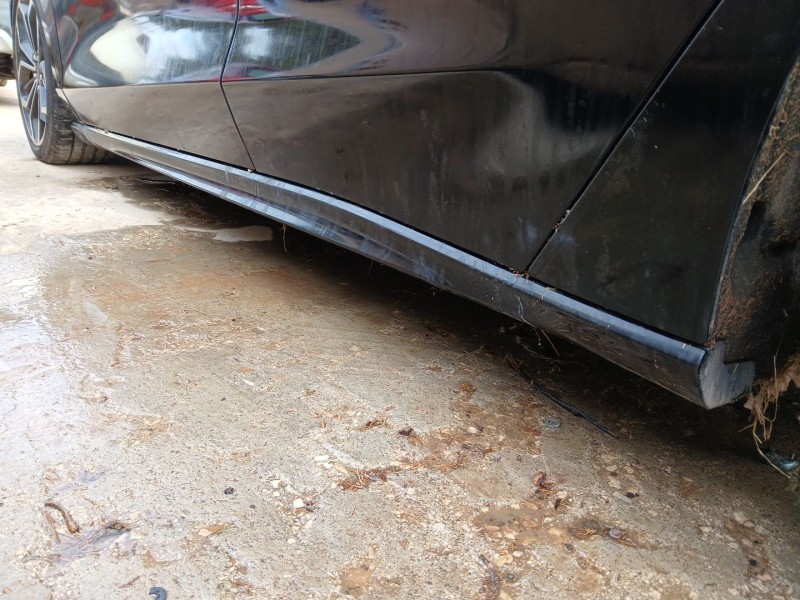 Recambio de faldon lateral para ford focus iv (hn) 1.0 ecoboost referencia OEM IAM   