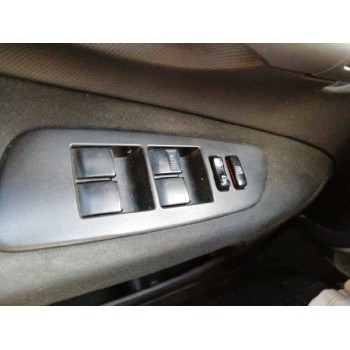 Recambio de mando elevalunas delantero izquierdo para toyota auris 2.0 d-4d cat referencia OEM IAM 9240B73  