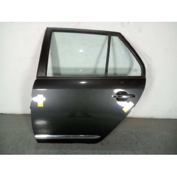 Recambio de puerta trasera izquierda para kia carens (un) 2.0 crdi referencia OEM IAM 770031D010 GRIS 