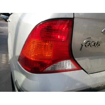 PILOTO TRASERO IZQUIERDO 4 PUERTAS 