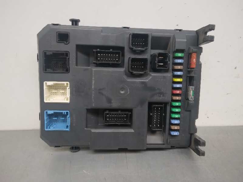 Recambio de centralita bsi para citroën c3 picasso sx referencia OEM IAM 9674021180  