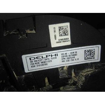 Recambio de volante para peugeot 208 active referencia OEM IAM 6191373  CON MANDOS