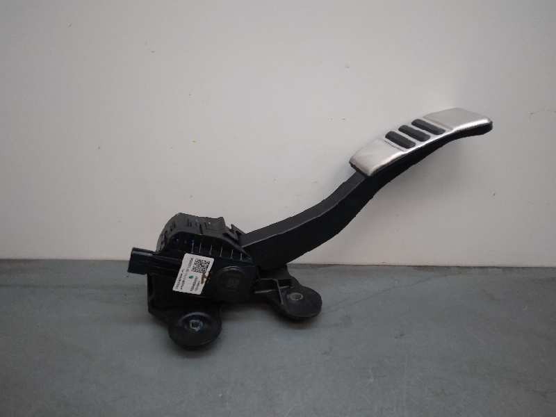Recambio de potenciometro pedal para ford mustang gt referencia OEM IAM CR339F836AC 6 PINES 