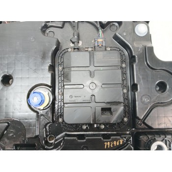 Recambio de deposito adblue para peugeot 308 business line 130 referencia OEM IAM 9818630780 21696001 P1012340