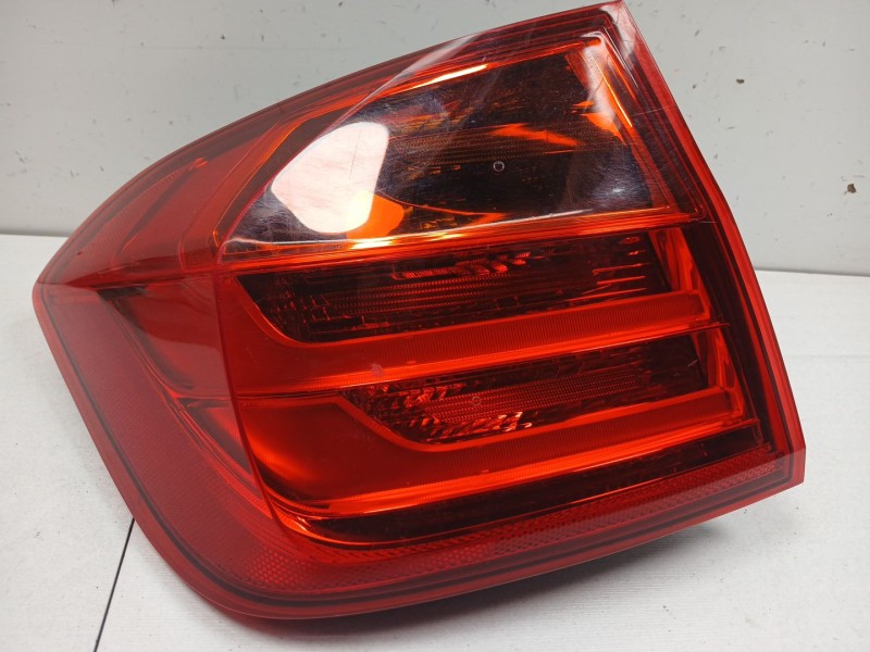 Recambio de piloto trasero izquierdo para bmw 3 (f30, f80) 320 d referencia OEM IAM   