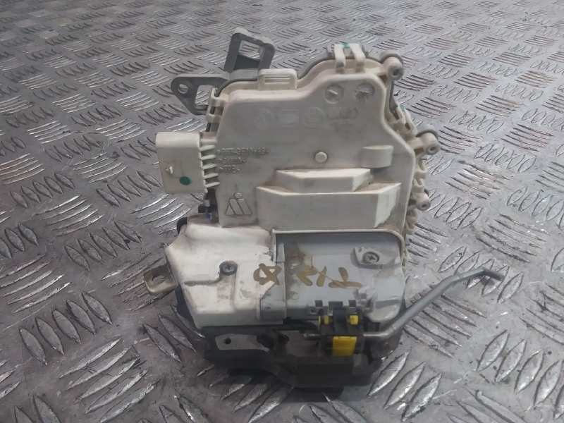 Recambio de cerradura puerta trasera izquierda para audi a6 allroad quattro (4fh) 3.0 tdi referencia OEM IAM 4B0839805B  