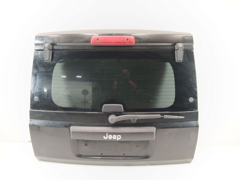 Recambio de porton trasero para jeep commander 3.0 v6 crd limited referencia OEM IAM   