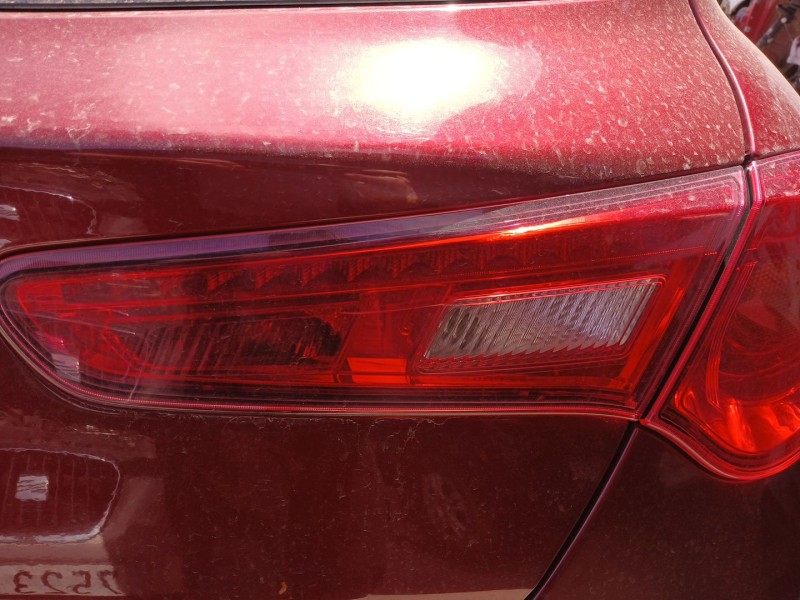 Recambio de piloto trasero derecho interior para alfa romeo giulietta (940_) 1.6 jtdm (940fxd1a) referencia OEM IAM 000005053113