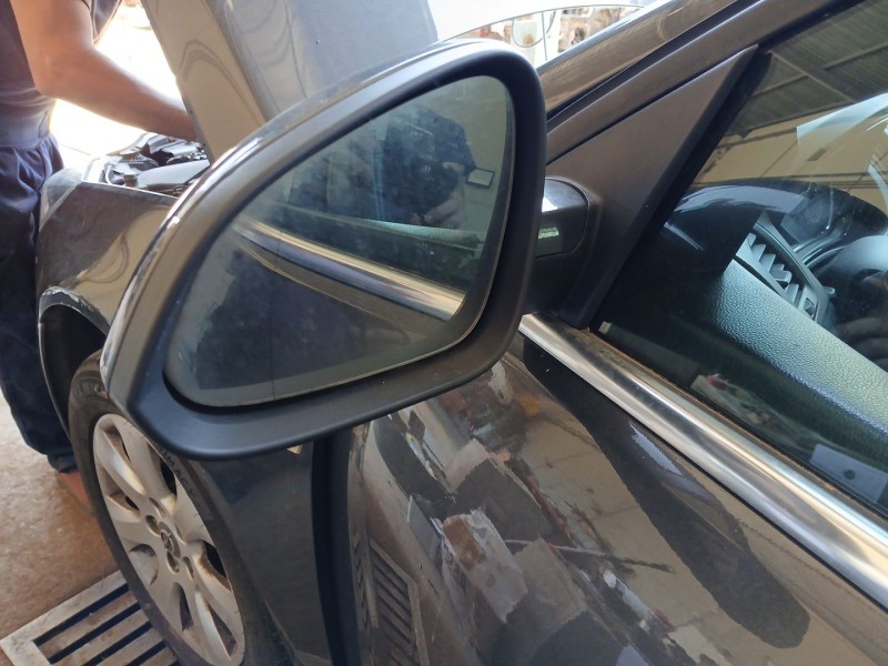 Recambio de retrovisor izquierdo para opel insignia a (g09) 1.6 cdti (68) referencia OEM IAM   