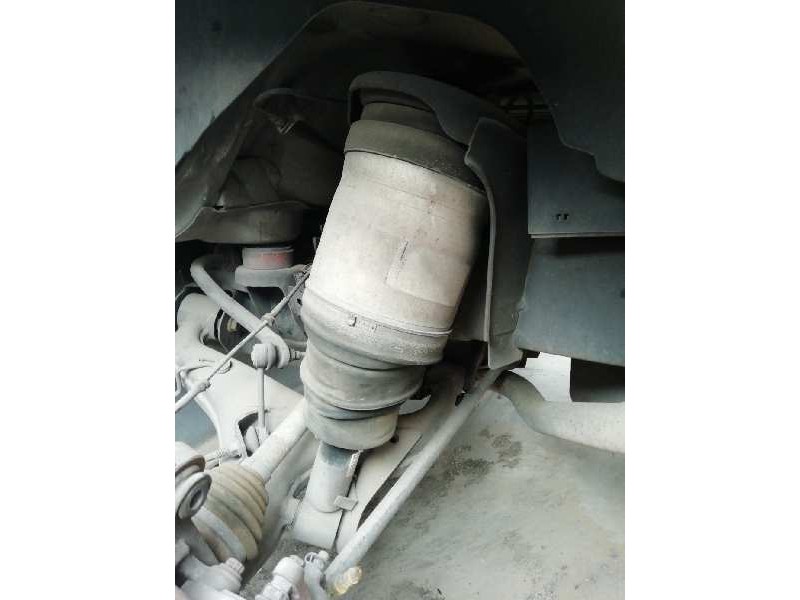 Recambio de amortiguador trasero izquierdo para land rover discovery v6 td s referencia OEM IAM 22214642 SUSPENSION NEUMATICA 