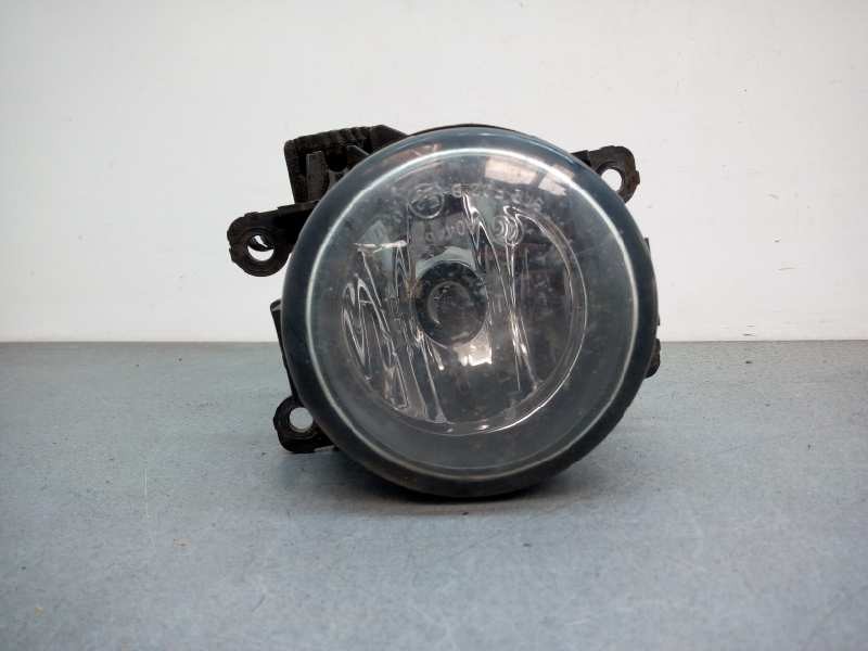 Recambio de faro antiniebla derecho para citroën c-crosser 2.2 hdi fap cat referencia OEM IAM MN142091 89203951 