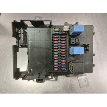 CAJA RELES / FUSIBLES S/R S/R 