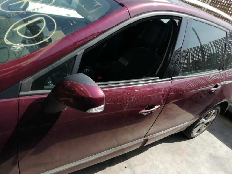 Recambio de puerta delantera izquierda para renault scenic iii grand dynamique referencia OEM IAM   