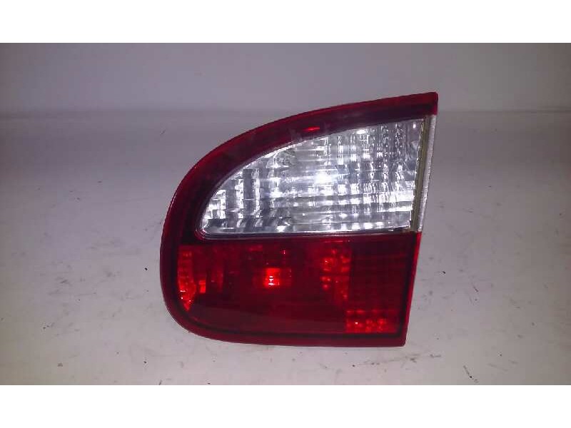 Recambio de piloto trasero derecho interior para daewoo lanos 1.3 g referencia OEM IAM  3P INT