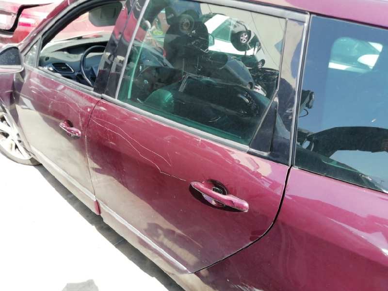 Recambio de puerta trasera izquierda para renault scenic iii grand dynamique referencia OEM IAM   