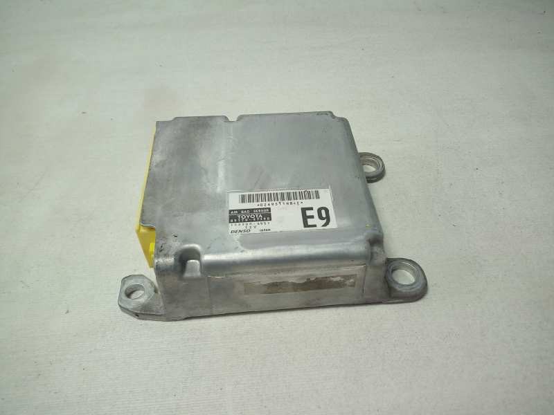 Recambio de centralita airbag para toyota prius (nhw20) basis referencia OEM IAM 8917047390 1523006951 