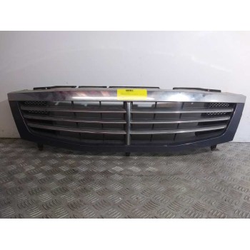 Recambio de rejilla delantera para ssangyong rexton 2.7 turbodiesel cat referencia OEM IAM   