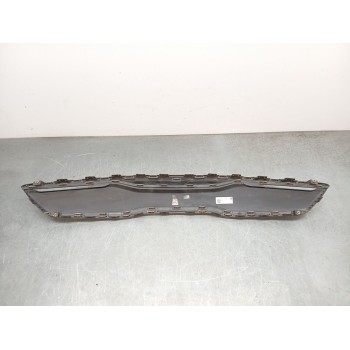 Recambio de rejilla paragolpes delantero para kia stonic (yb) 1.4 lpg referencia OEM IAM 86351H8410  