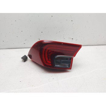 PILOTO TRASERO DERECHO 0R75RR02 5 