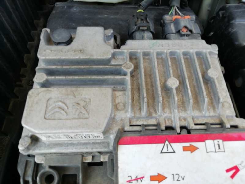 Recambio de centralita cambio automatico para peugeot 2008 (--.2013) style referencia OEM IAM 9811207980  