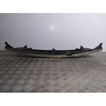 Recambio de rejilla delantera para ssangyong rexton 2.7 turbodiesel cat referencia OEM IAM   