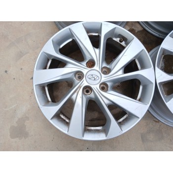 Recambio de juego llantas para hyundai tucson (tl, tle) 1.6 crdi referencia OEM IAM 7JX17 ET51 52910D7220 17 PULGADAS